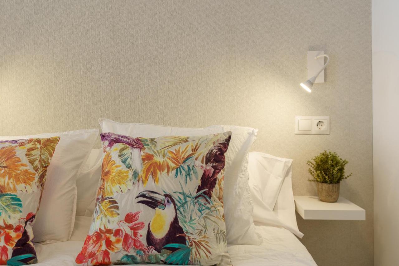 Malagasuite Carihuela Apartments Torremolinos Extérieur photo