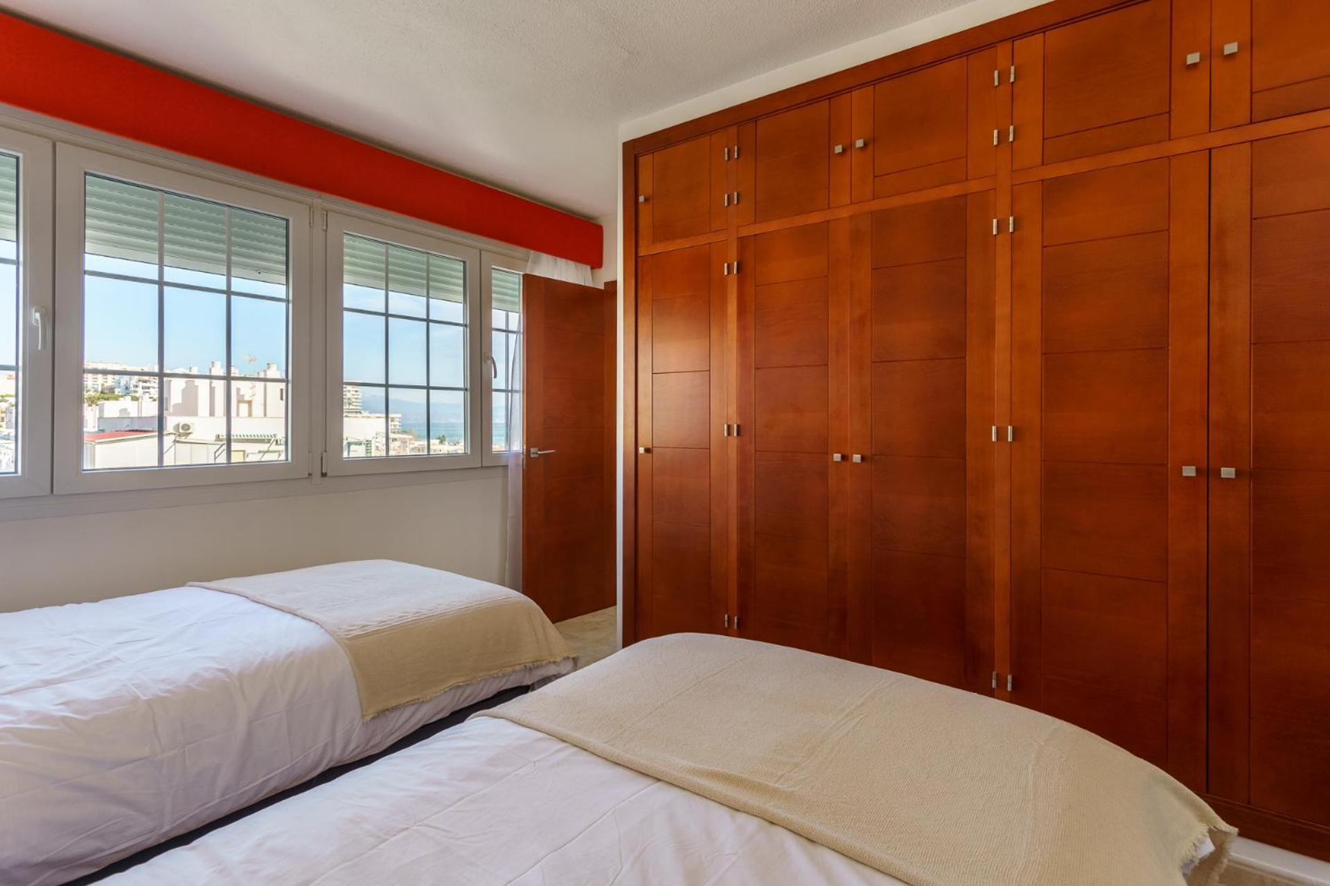 Malagasuite Carihuela Apartments Torremolinos Extérieur photo